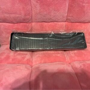 Black Silicone Oven Gap Tray